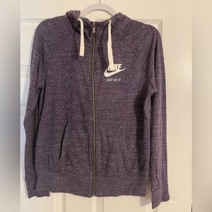 Nike lightweight soft jacket